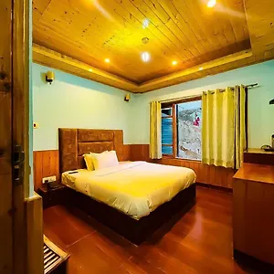 4* Hotel Elena Sridhi